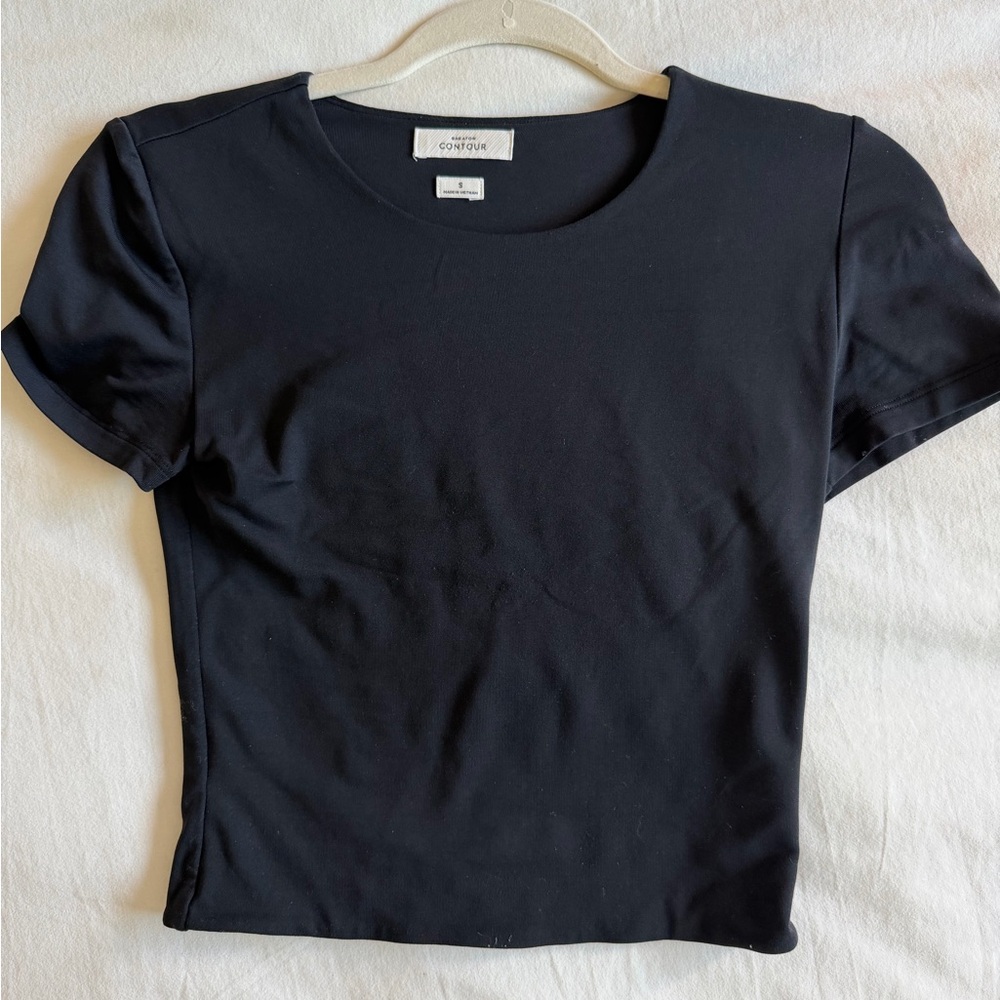 Aritzia Black Short-Sleeve Scoop Neck Tee